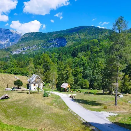 Vrsnik Hideaway Počitniška hiša