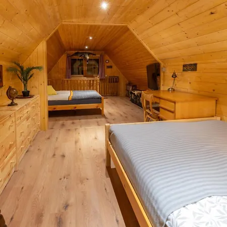 Vrsnik Hideaway Soca