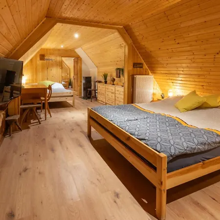 Vrsnik Hideaway