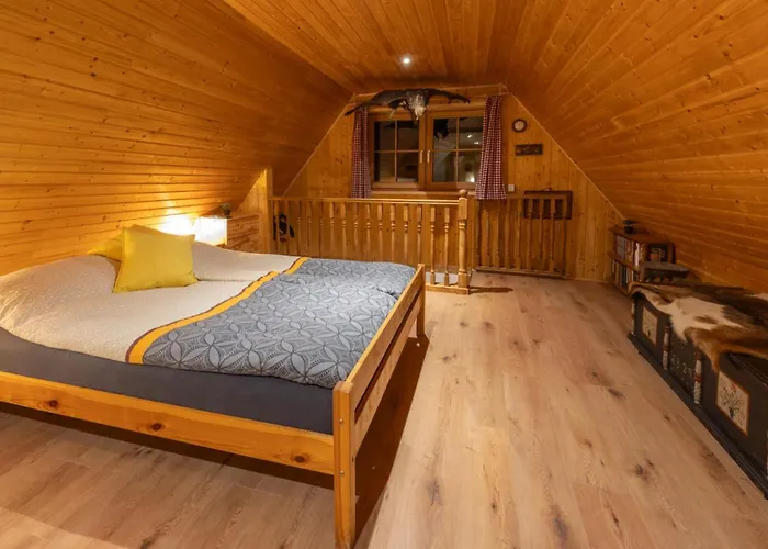 Vrsnik Hideaway Tatil Evi